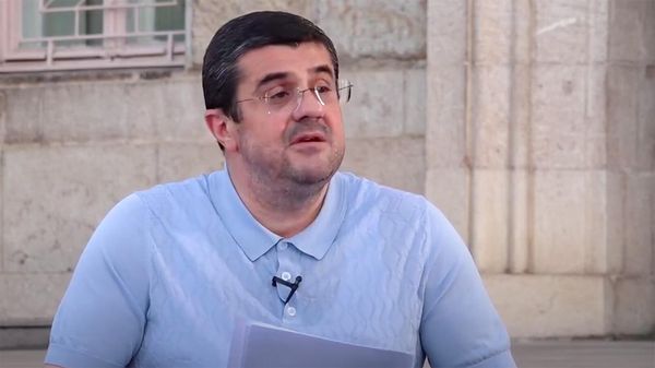 Президент Нагорного Карабаха Араик Арутюнян выступает с заявлением (25 июля 2023). Степанакерт - Sputnik Армения