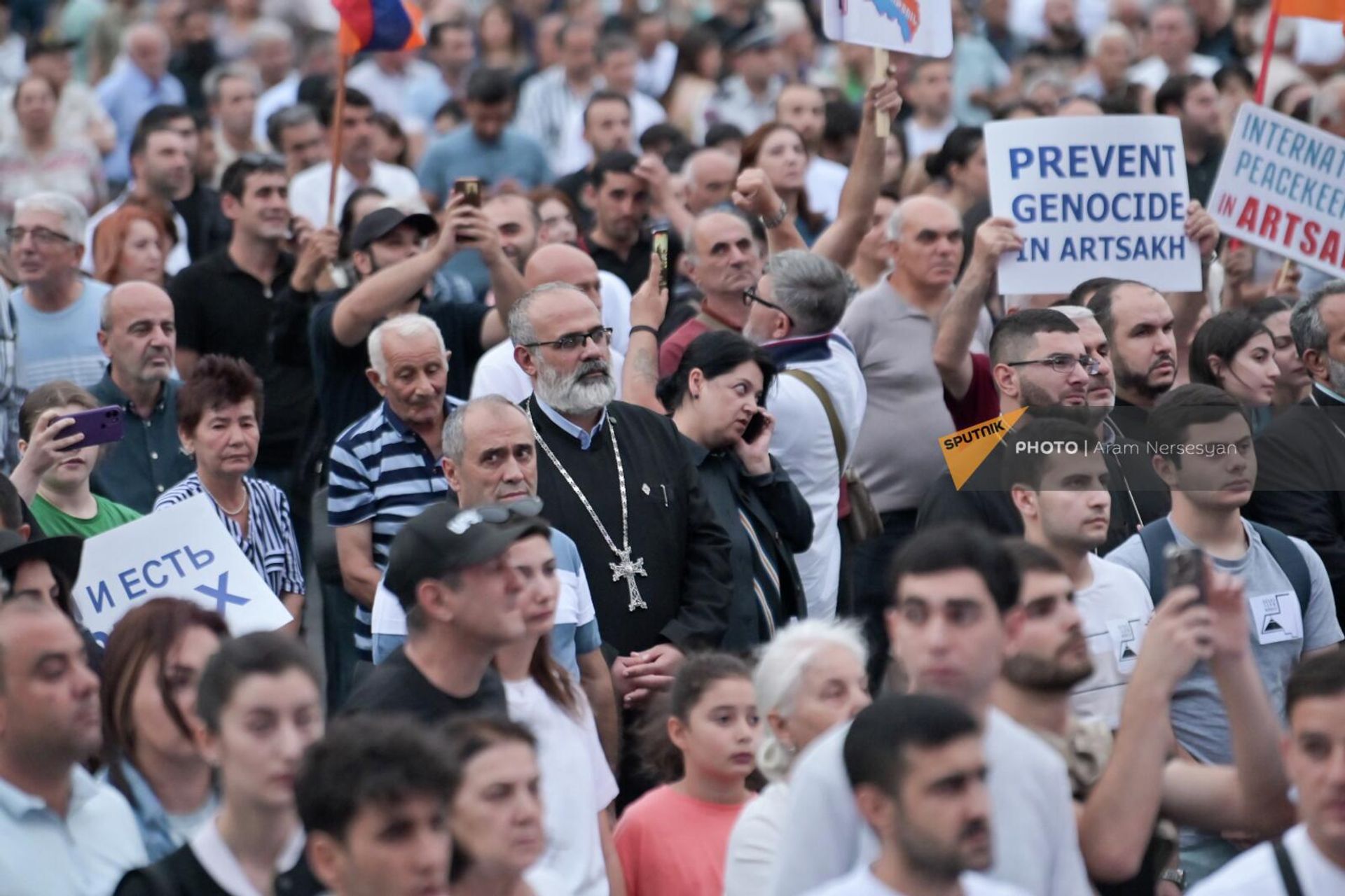 Участники митинга Мы-Арцах на площади Свободы (25 июля 2023). Еревaн Участники митинга Мы-Арцах на площади Свободы (25 июля 2023). Еревaн - Sputnik Армения, 1920, 25.07.2023