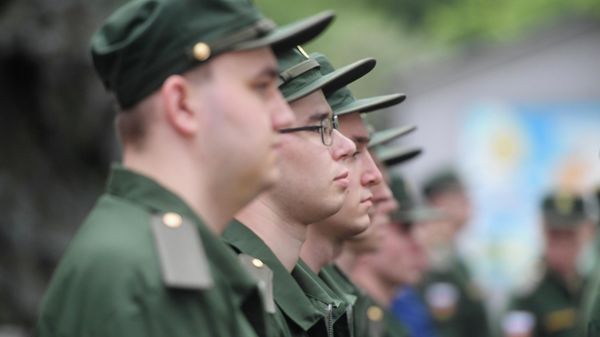 Отправка призывников в научные роты Минобороны России - Sputnik Армения