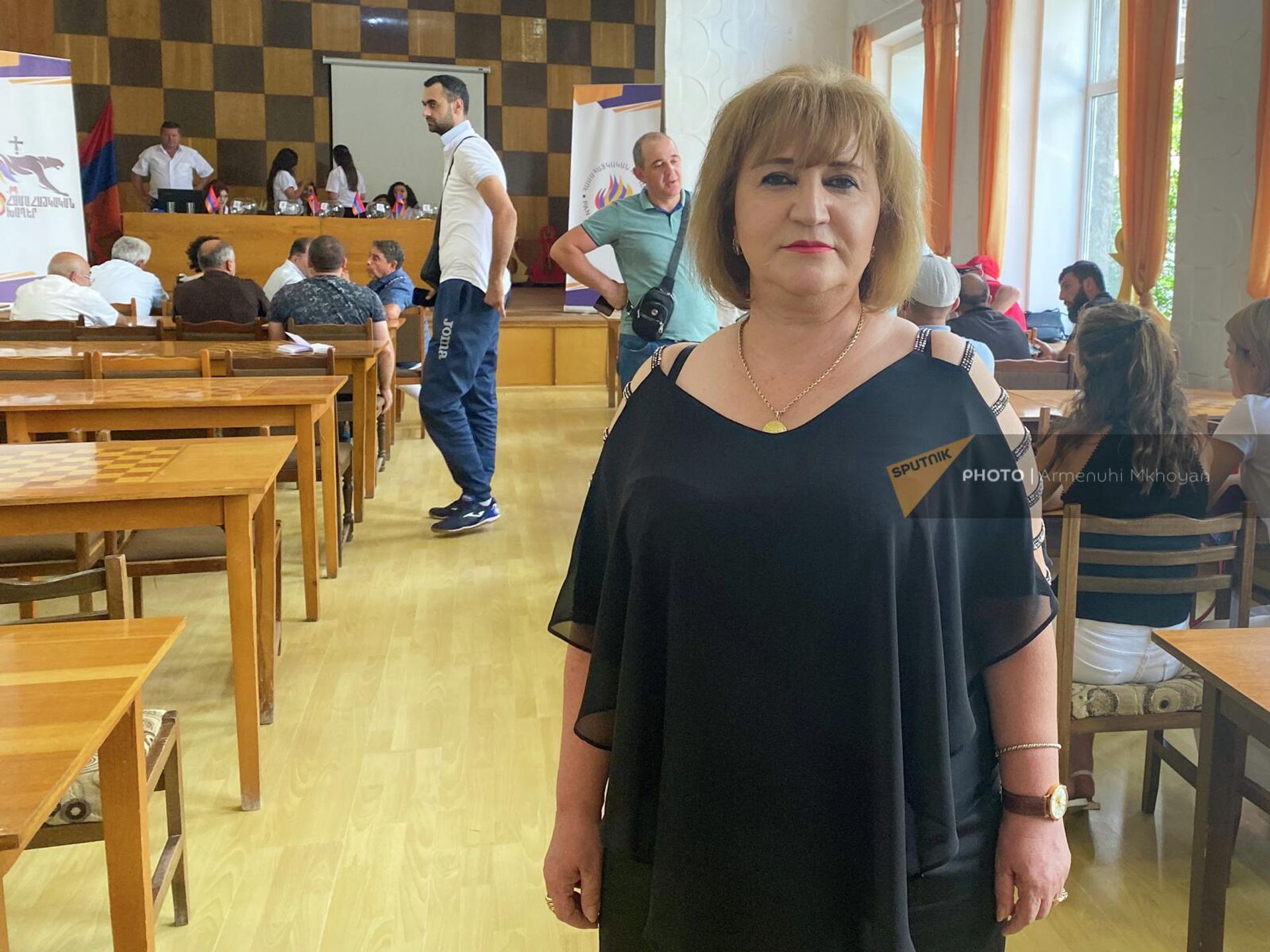 Главный судья Панармянских игр Нарине Шахбазян на жеребьевке командных видов спорта 8-х летних всеармянских игр (28 июля 2023). Гюмри - Sputnik Արմենիա, 1920, 28.07.2023