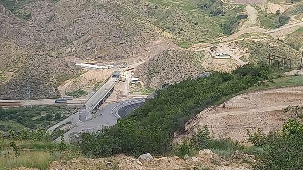 Новый Чрезвычайный и полномочный посол Франции в Армении опубликовал фотографии с Лачинского коридора (28 июля 2023). Сюник - Sputnik Արմենիա