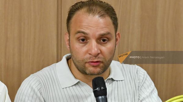 Միհրան Պողոսյան - Sputnik Արմենիա