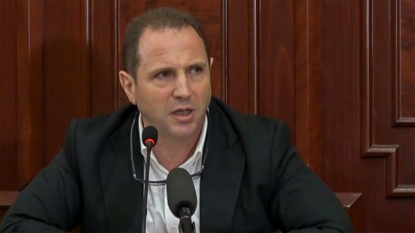Давид Тоноян на заседания комиссии Национального Собрания РА по изучения обстоятельств военных действий, развязанных 27 сентября 2020 года (1 августа 2023). Еревaн - Sputnik Армения