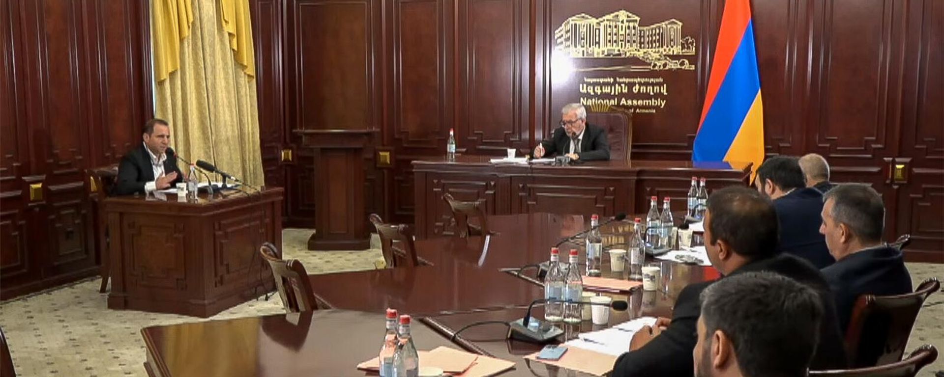 Давид Тоноян на заседания комиссии Национального Собрания РА по изучения обстоятельств военных действий, развязанных 27 сентября 2020 года (1 августа 2023). Еревaн - Sputnik Армения, 1920, 01.08.2023
