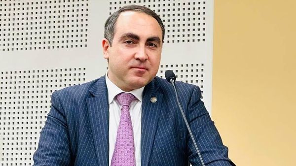 Էդգար Հովհաննիսյան - Sputnik Արմենիա