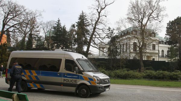 Полицейский автомобиль в Праге - Sputnik Армения