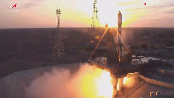 Роскосмос в ночь на среду успешно запустил Союз-2.1а с Байконура - Sputnik Армения