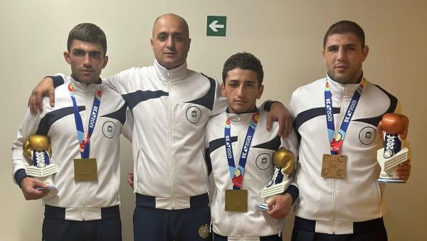 Армянские боксеры на чемпионате мира по студенческому спорту завоевали 2 золотые и 1 бронзовую медаль - Sputnik Армения