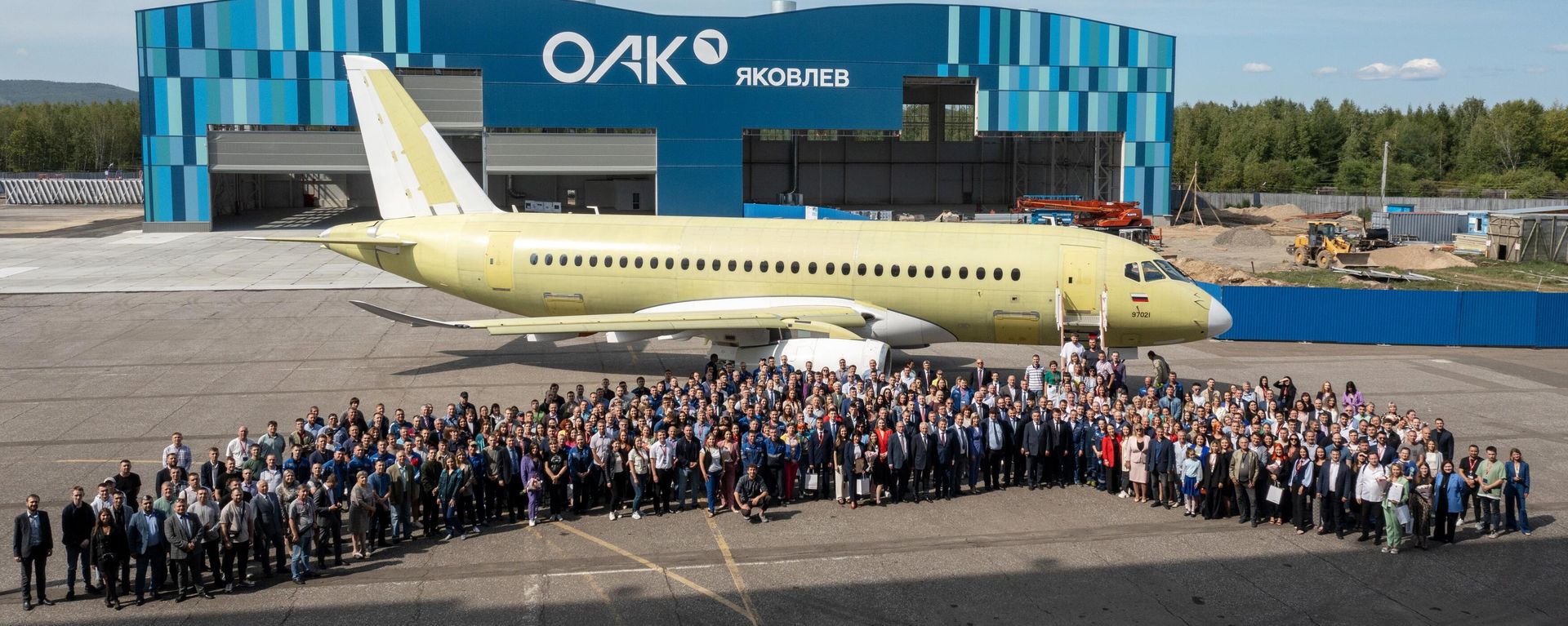 Самолет SSJ-100 с импортозамещенным оборудованием выполнил первый полет - Sputnik Армения, 1920, 29.08.2023