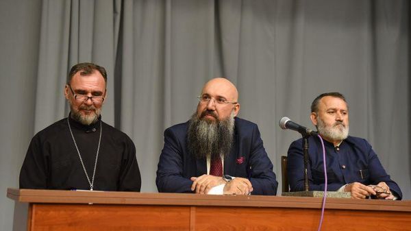 Собрание представителей Русской общины Нагорного Карабаха (29 августа 2023). Степанакерт - Sputnik Армения