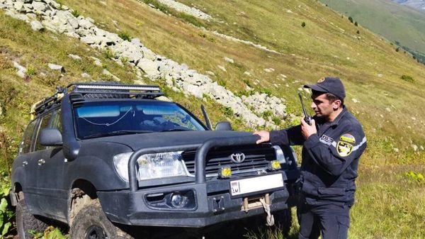 Спасатели МВД обнаружили потерявшихся граждан в горах Лорийской области (31 августа 223). Лори - Sputnik Армения