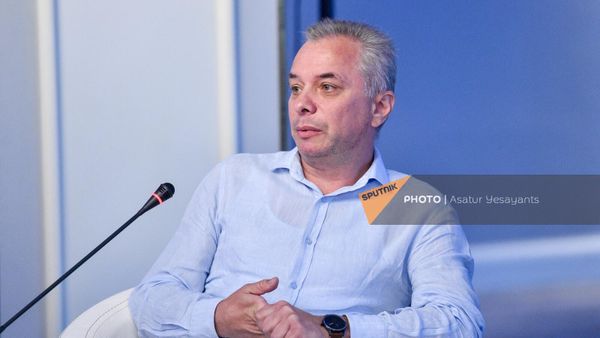 Дмитрий Писаренко на российско-армяном медиафоруме (8 сентября 2023). Еревaн - Sputnik Армения