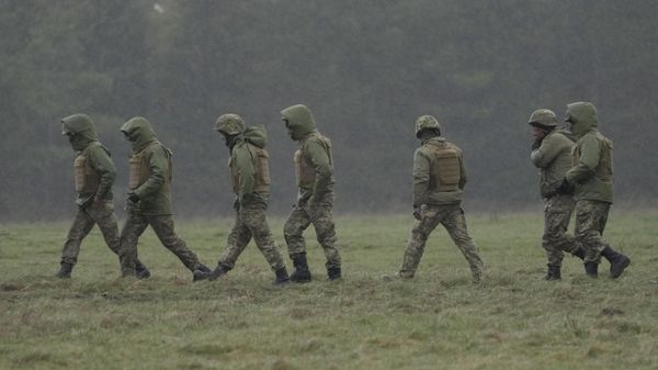 Украинские военнослужащие - Sputnik Армения