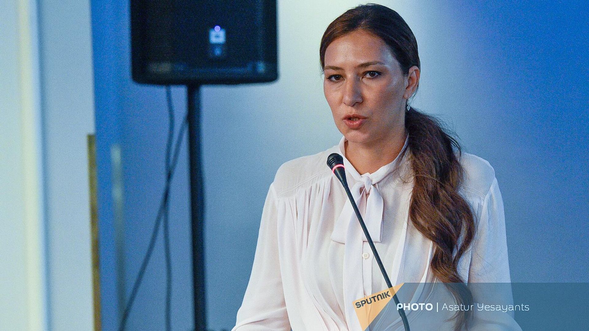Замминистра цифрового развития РФ Белла Черкесова на российско-армяном медиафоруме (8 сентября 2023). Еревaн - Sputnik Армения, 1920, 08.09.2023
