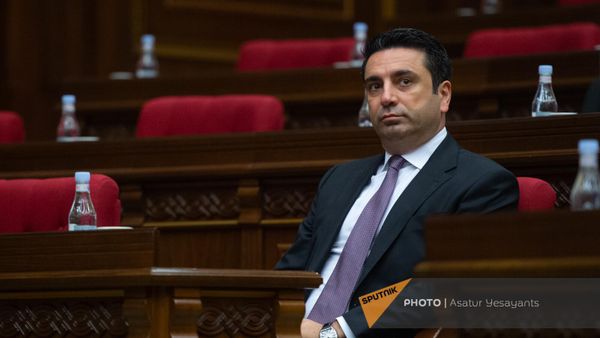 Ալեն Սիմոնյան - Sputnik Արմենիա