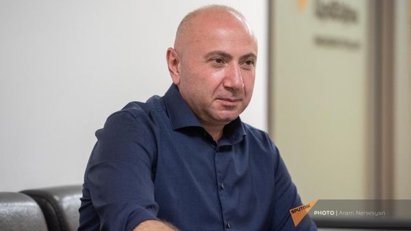 Андраник Теванян в гостях радио Sputnik - Sputnik Армения