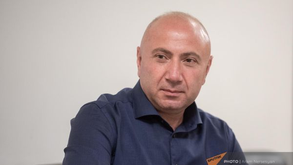 Андраник Теванян в гостях радио Sputnik - Sputnik Армения