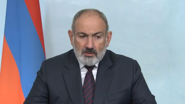 Премьер-министр Никол Пашинян во время обращения к народу на тему Карабаха (20 сентября 2023). Еревaн - Sputnik Армения