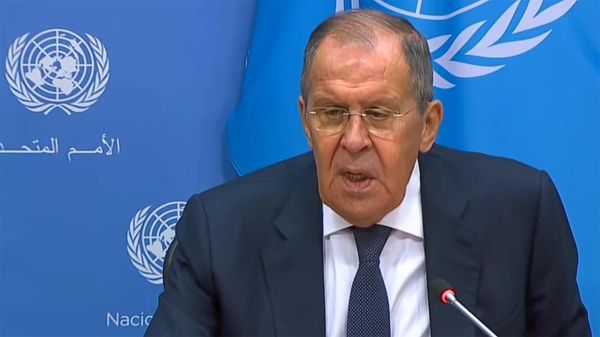Министр иностранных дел России Сергей Лавров во время пресс-конференции (23 сентября 2023). Нью-Йорк - Sputnik Армения