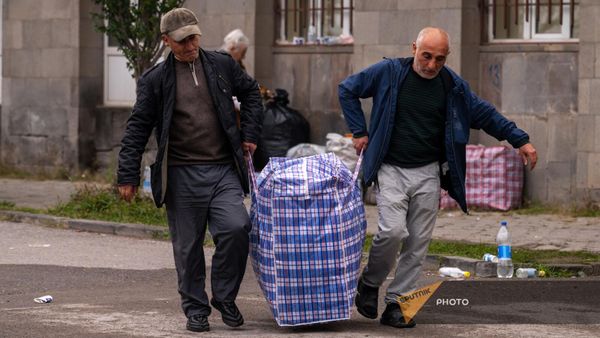 Вынужденные переселенцы из Нагорного Карабаха в Горисе (30 сентября 2023). Сюник - Sputnik Армения