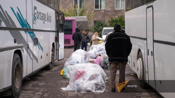Вынужденные переселенцы из Нагорного Карабаха в Горисе (30 сентября 2023). Сюник - Sputnik Армения
