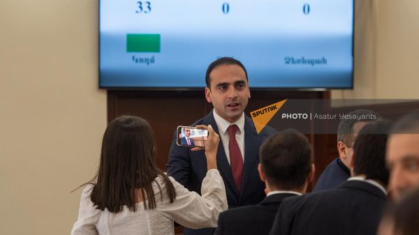 Տիգրան Ավինյան - Sputnik Արմենիա