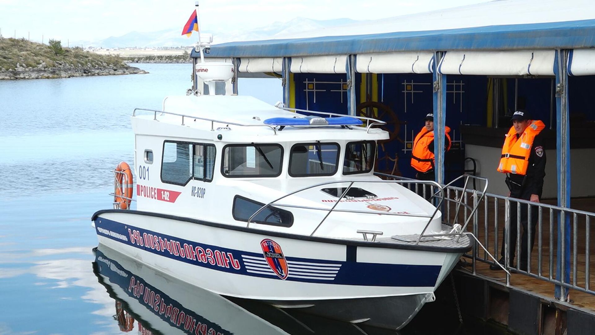 Церемония спуска на воду катеров Патрульной службы Полиции (6 октября 2023). Севан - Sputnik Արմենիա, 1920, 06.10.2023
