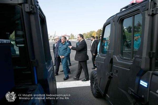 ՀՀ ներքին գործերի նախարար Վահե Ղազարյանն այցելել է Փրկարար ծառայություն - Sputnik Արմենիա