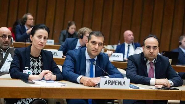 Замминистра здравоохранения Артак Джумаян принял участие в региональной конференции, посвященной 30-летию Международной конференции по народонаселению и развитию (22 октября 2023). Женевa - Sputnik Армения