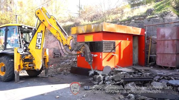 Երևանի Նոր Նորք վարչական շրջանում բենզալցակայաններ են ապամոնտաժվել - Sputnik Արմենիա