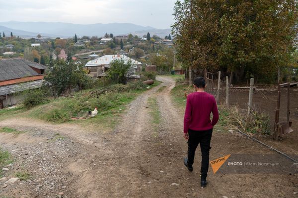 Գուրգեն Հովսեփյանը Բերքաբերում - Sputnik Արմենիա
