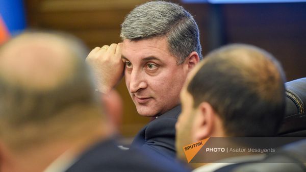 Գնել Սանոսյան - Sputnik Արմենիա