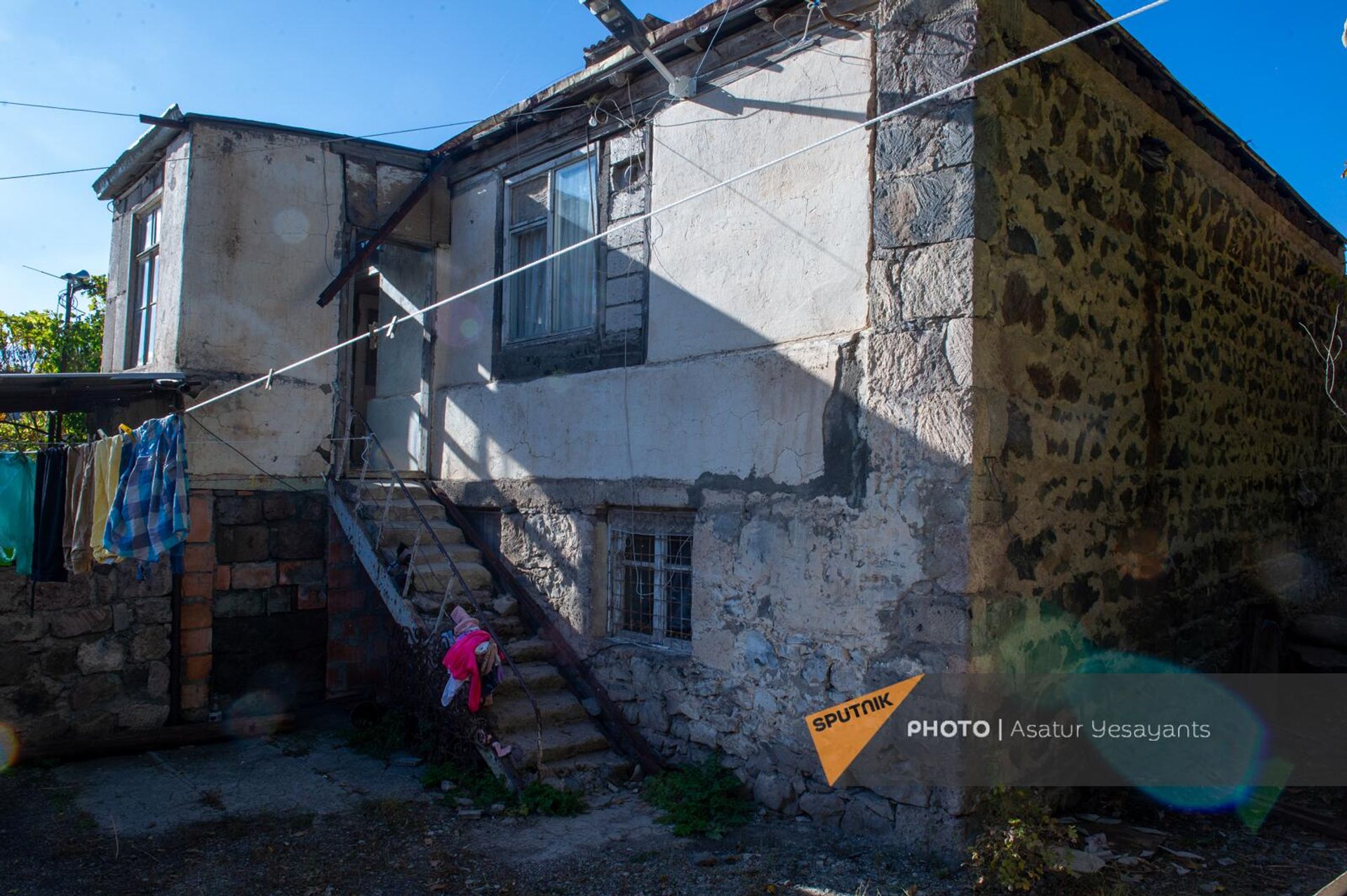 Дом семьи Гаяне Ванесян в селе Ахиту Сюникской области - Sputnik Արմենիա, 1920, 03.11.2023