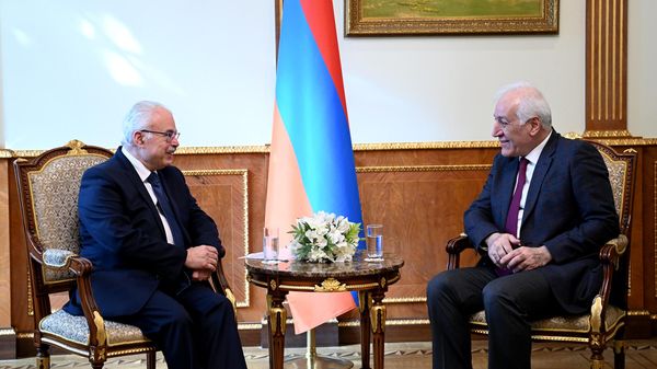 Պետրոս Թերզյանը և Վահագն Խաչատուրյանը - Sputnik Արմենիա