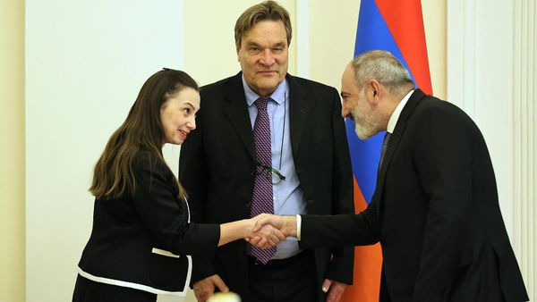 Премьер-министр Никол Пашинян принял содокладчиков мониторинговой комиссии Парламентской ассамблеи Совета Европы по вопросам Армении Кимо Килюнена и Бориану Аберг (7 ноября 2023). Еревaн - Sputnik Армения