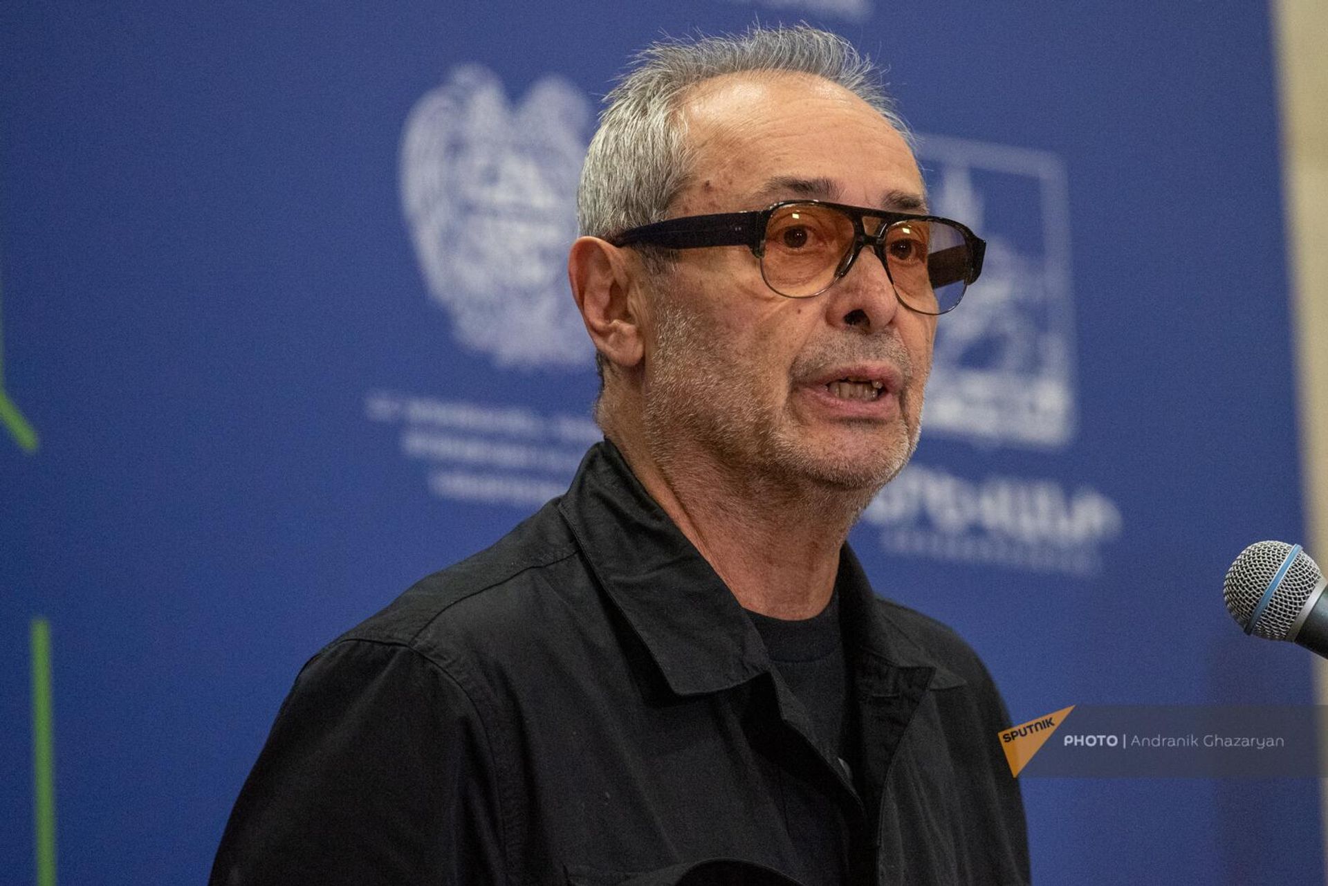 Худрук Александринского театра Валерий Фокин во время брифинга, посвященного участию Александринского театра в Ереванском международном театральном фестивале (9 ноября 2023). Еревaн - Sputnik Армения, 1920, 09.11.2023