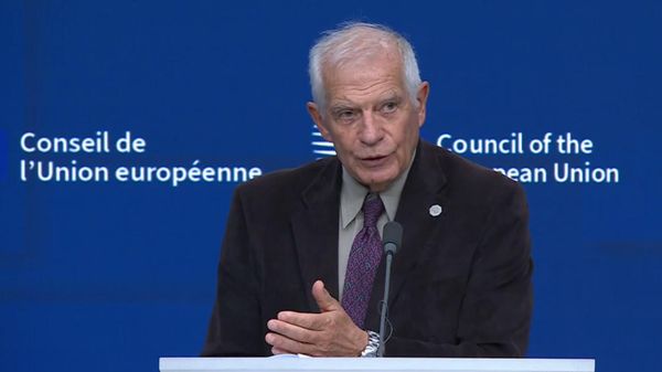 Верховный представитель ЕС по иностранным делам и политике безопасности Жозеп Боррель на обсуждении последних событий в отношениях Армении и Азербайджана (13 ноября 2023). Брюссель - Sputnik Армения