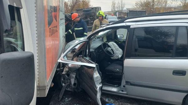 Дорожно-транспортное происшествие в селе Уджан (25 ноября 2023). Арагацотн - Sputnik Армения