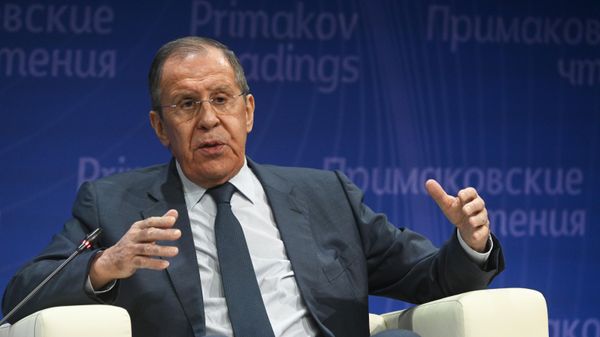 Министр иностранных дел РФ Сергей Лавров выступает на IX Международном научно-экспертном форуме Примаковские чтения. - Sputnik Армения