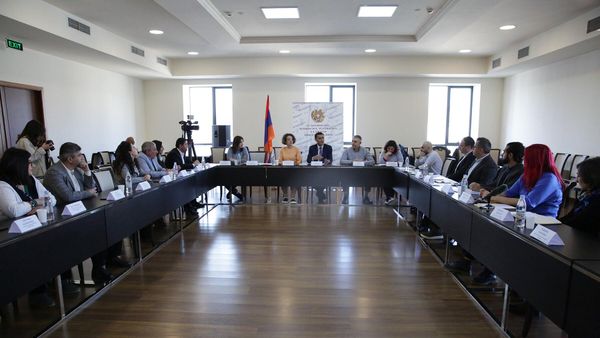 Մրցութային հանձնաժողովի նիստում - Sputnik Արմենիա