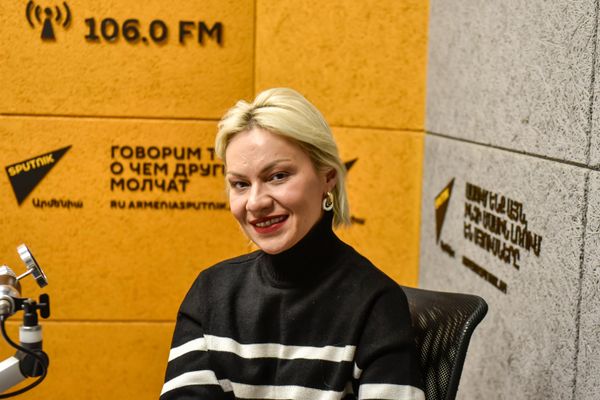 Арпи Шахнубарян в гостях радио Sputnik - Sputnik Армения