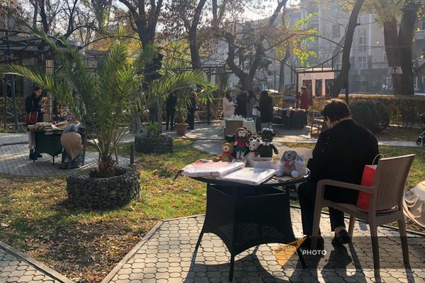 Арт-ярмарка по поводу возрождения степанакертского культурного центра и кафе Tumanyan's ART - Sputnik Армения