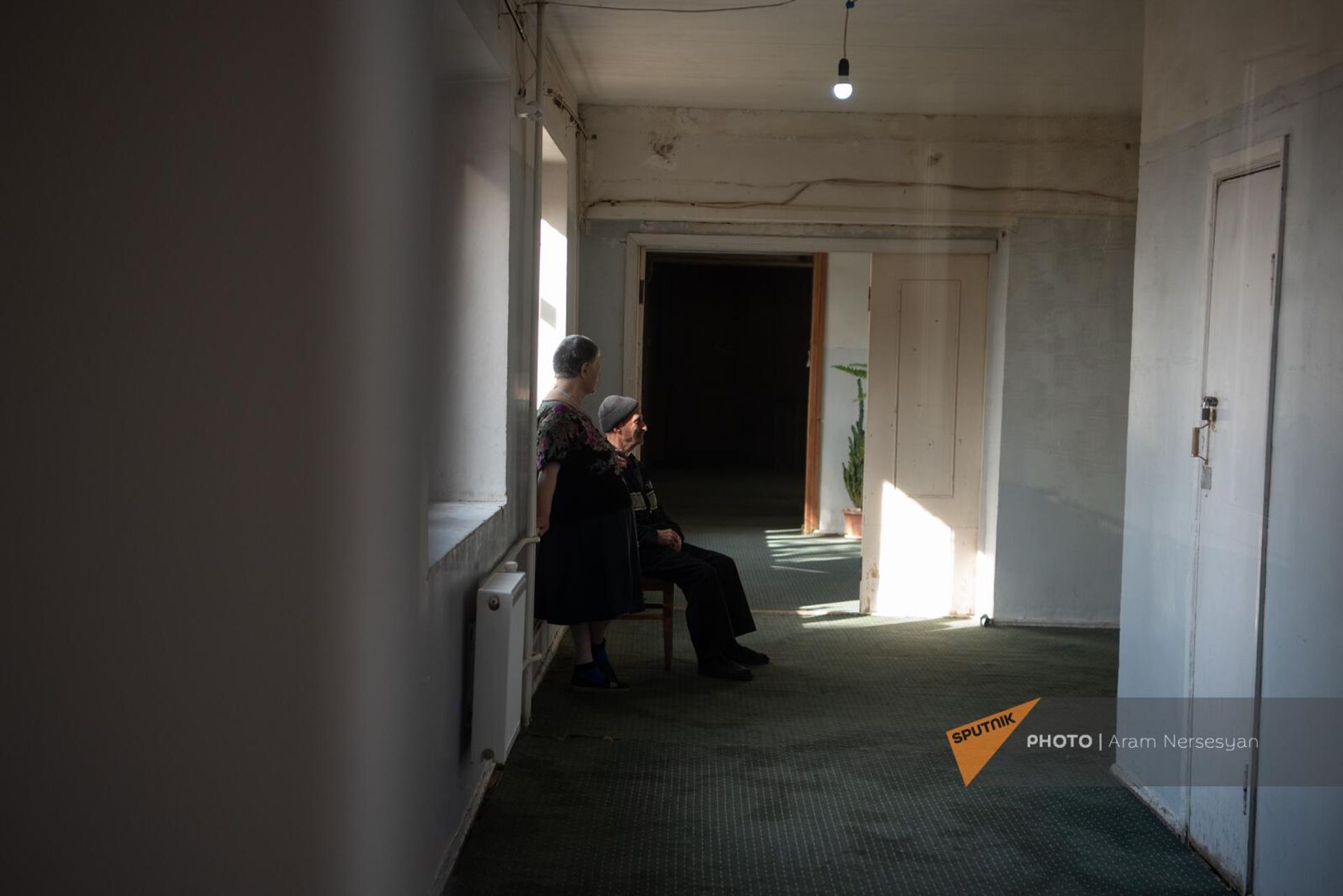 Постояльцы дома интерната для N1 в Ереване - Sputnik Армения, 1920, 08.12.2023
