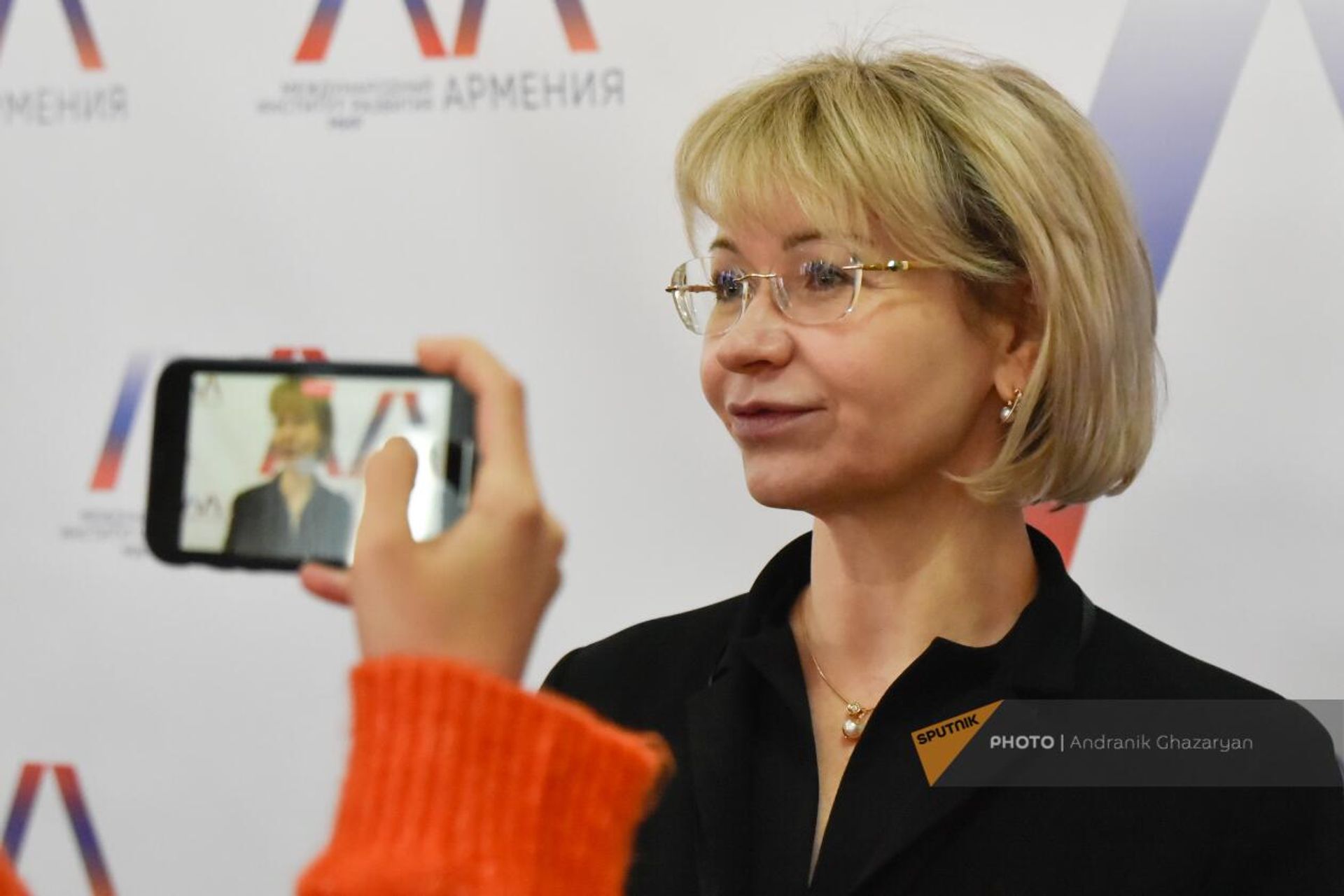Председатель Попечительского совета Фонда Мир РФ Валентина Комлева на форуме лидеров развития в университете Прогресс (8 декабря 2023). Гюмри - Sputnik Армения, 1920, 08.12.2023