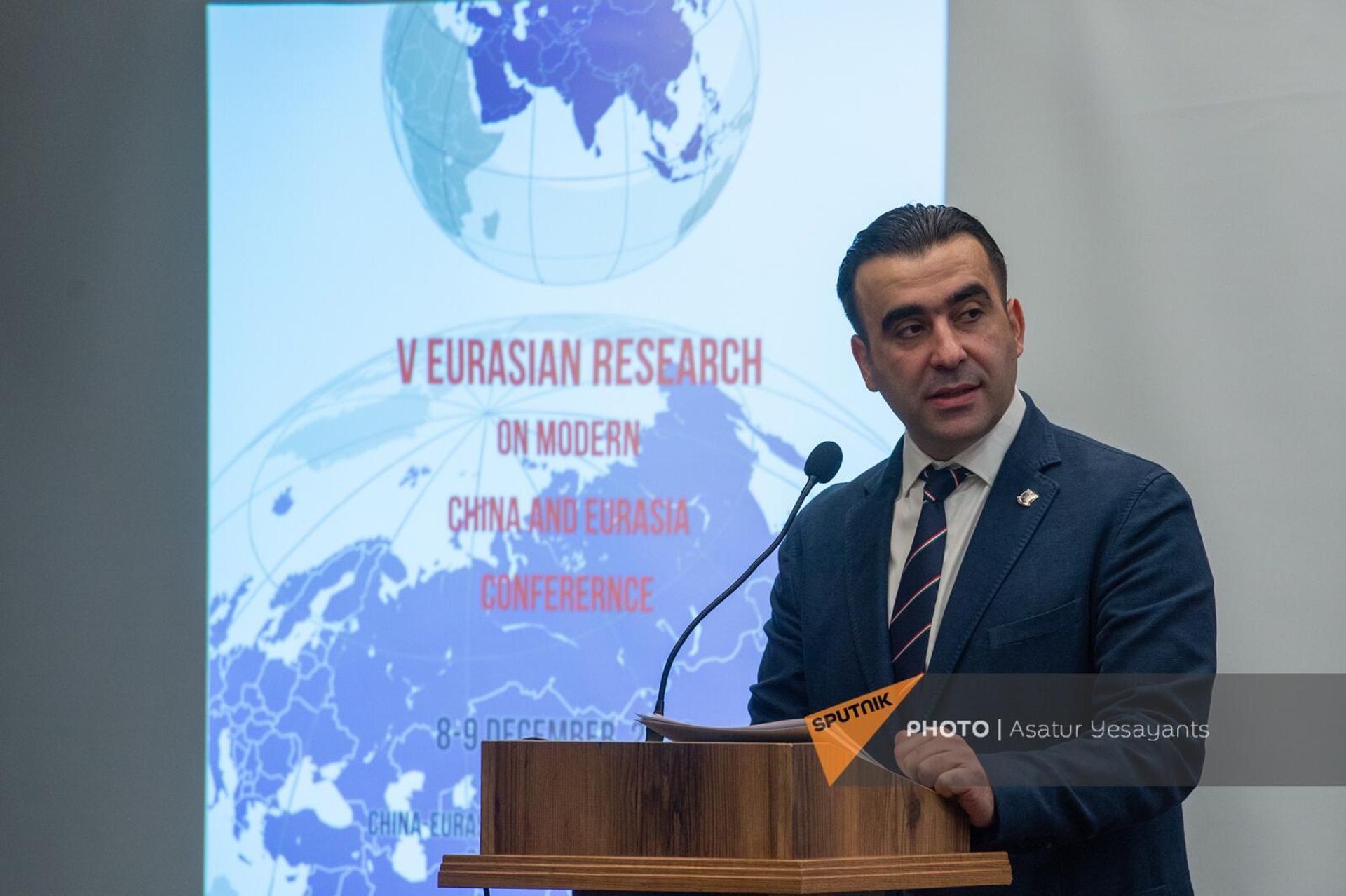 Директор Совета политических и стратегических исследований Китай-Евразия Мгер Саакян на V Конференции Евразийские исследования в современном Китае и Евразии(8 декабря 2023). Еревaн - Sputnik Армения, 1920, 08.12.2023