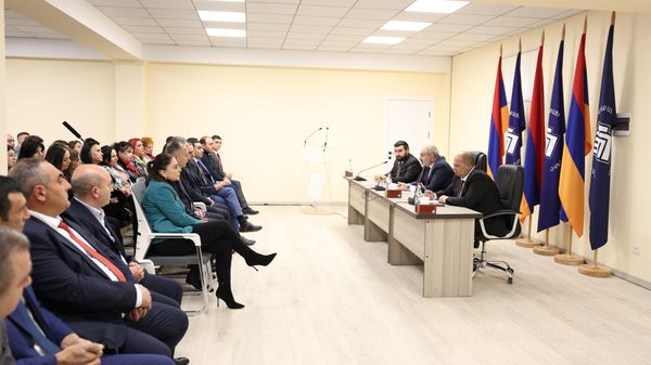 ՔՊ վարչության նիստ - Sputnik Արմենիա
