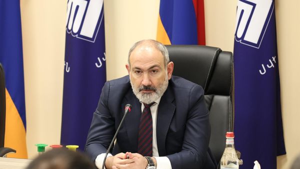 Заседание инициативной группы партии Гражданский договор под председательством председателя правления, премьер-министра Никола Пашиняна (9 декабря 2023). Иджеван - Sputnik Армения