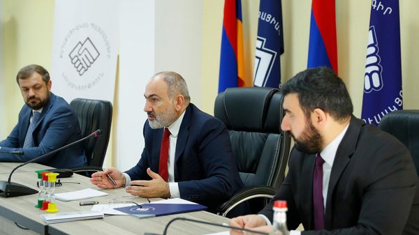 3-е политическое собрание партии  Гражданский договор (16 декабря 2023). Гюмри  - Sputnik Армения
