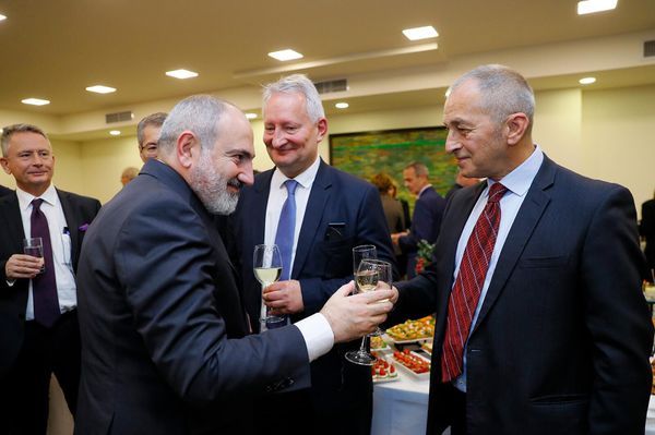 Ամանորի և Սուրբ Ծննդյան տոների առիթով ՀՀ արտաքին գործերի նախարարությունում կազմակերպված ընդունելության ժամանակ - Sputnik Արմենիա