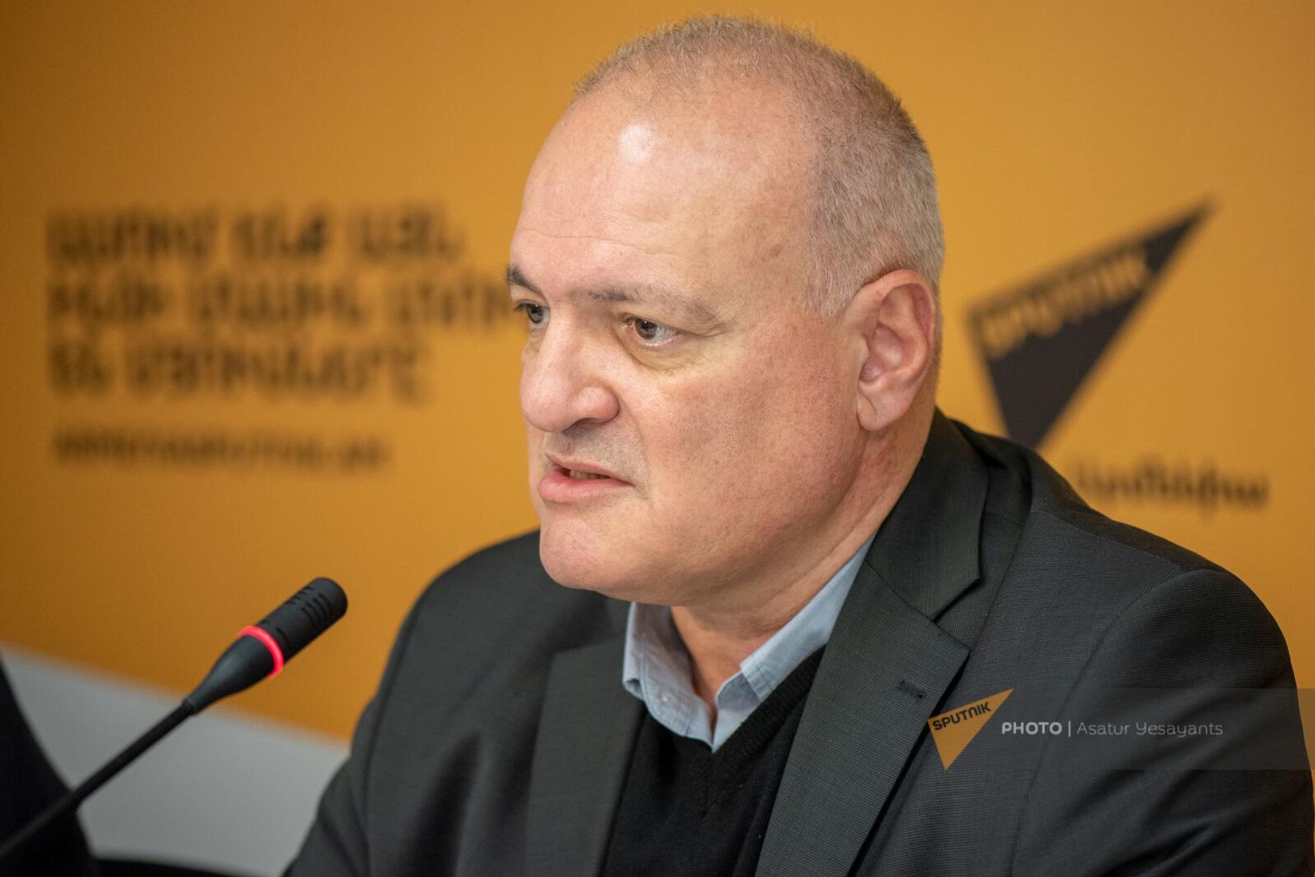 Пресс-конференция политтехнолога Вигена Акопяна (19 декабря 2023). Еревaн - Sputnik Արմենիա, 1920, 05.02.2024